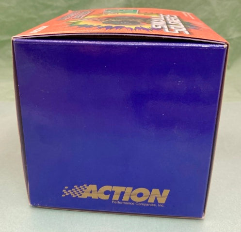 Action 1/4-Scale Bobby Labonte #18 1998 Small Soldiers Helmet New