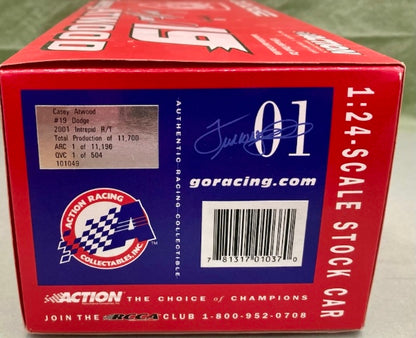 Action 1:24 Casey Atwood #19 Dodge 2001 Intrepid R/T New