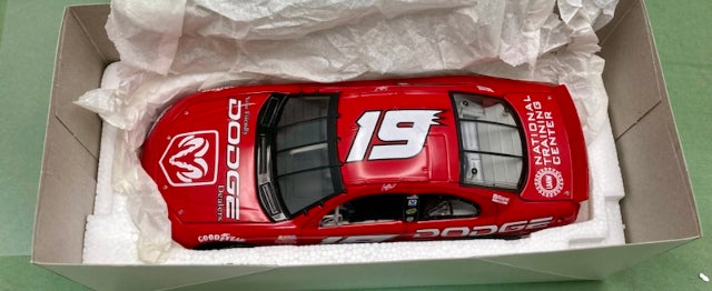 Action 1:24 Casey Atwood #19 Dodge 2001 Intrepid R/T New