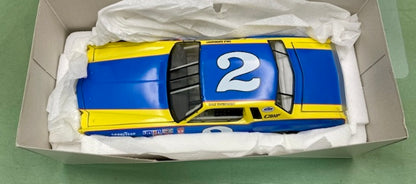 Action 1:24 Dale Earnhardt #2 Rookie  of The Year 1979 Monte Carlo New