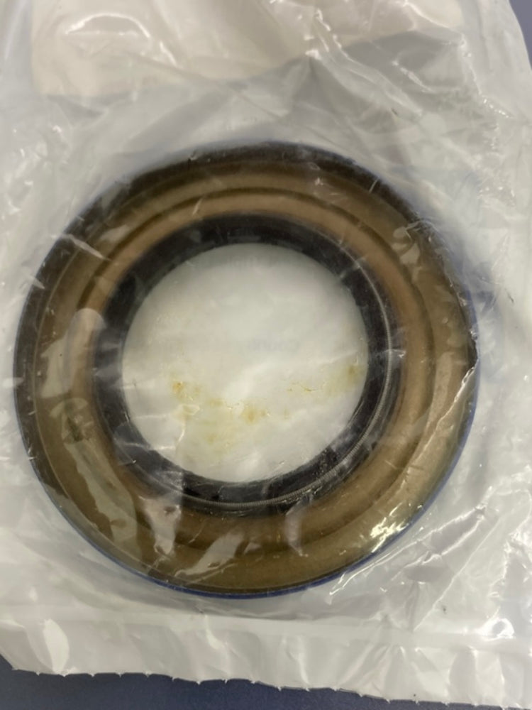 Polaris 3234300 Triple Lip Seal 40x70x7mm New Genuine