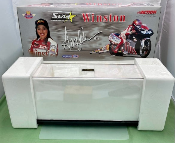 Action 1:9 Angelle Seeling Winston / Sliver 2001 Pro Stock Bike New