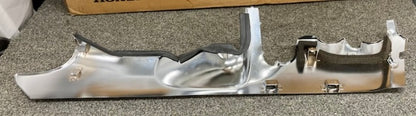 Honda 08F81-MCA-100F Gold Wing Gl1800 CHRM RR Low Cowl  Fit's '01New Genuine