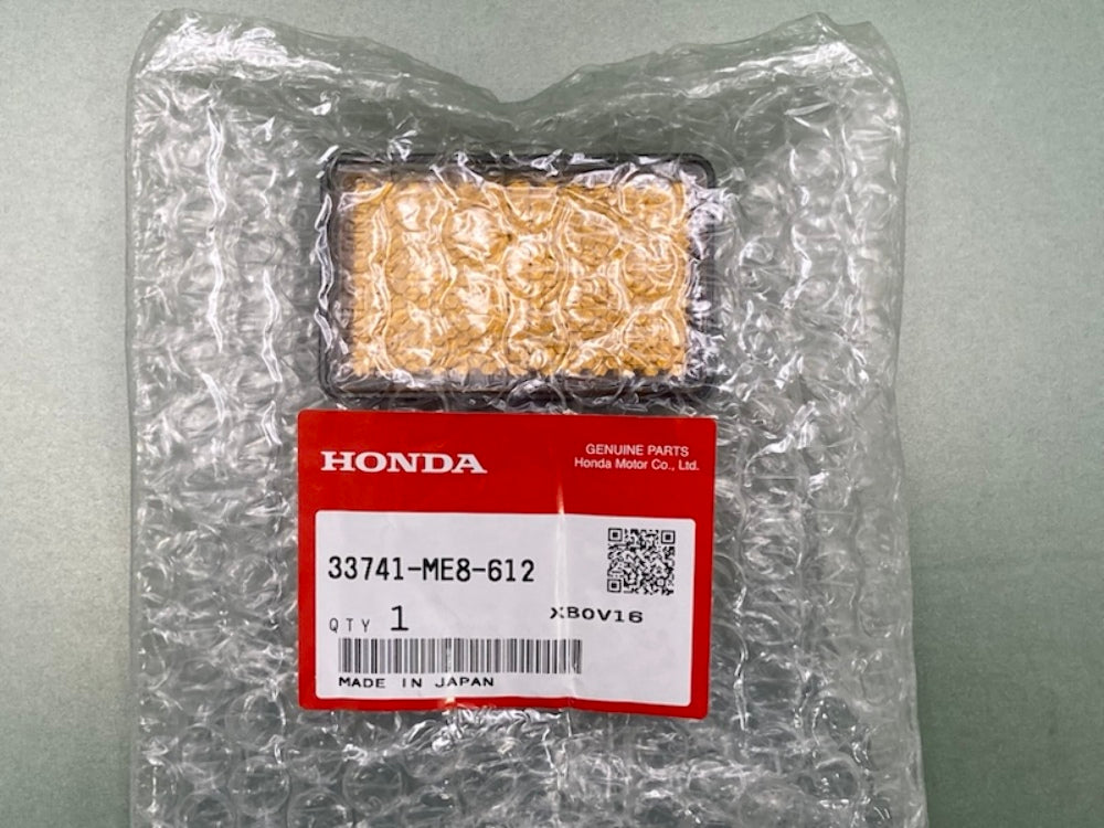 Honda 33741-ME8-612 Reflector,Reflex New Genuine