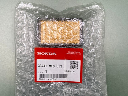 Honda 33741-ME8-612 Reflector,Reflex New Genuine