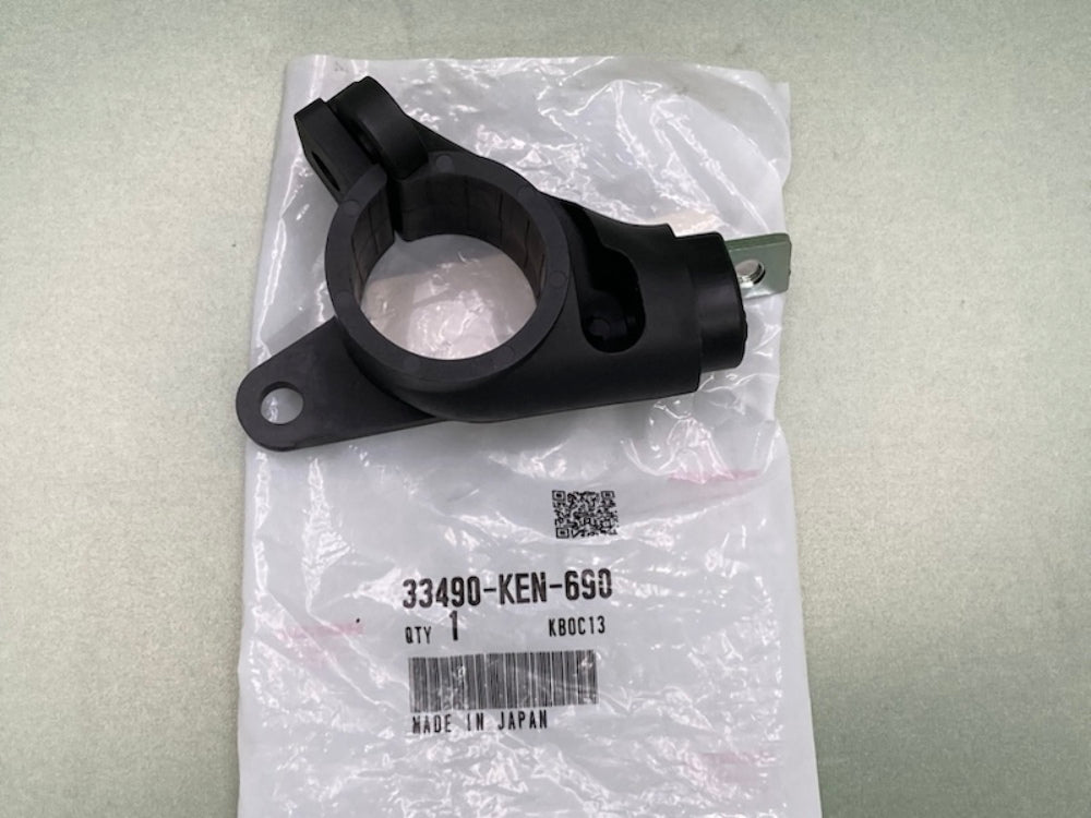 Honda 33490-KEN-690 Stay, R., Fr. New Genuine