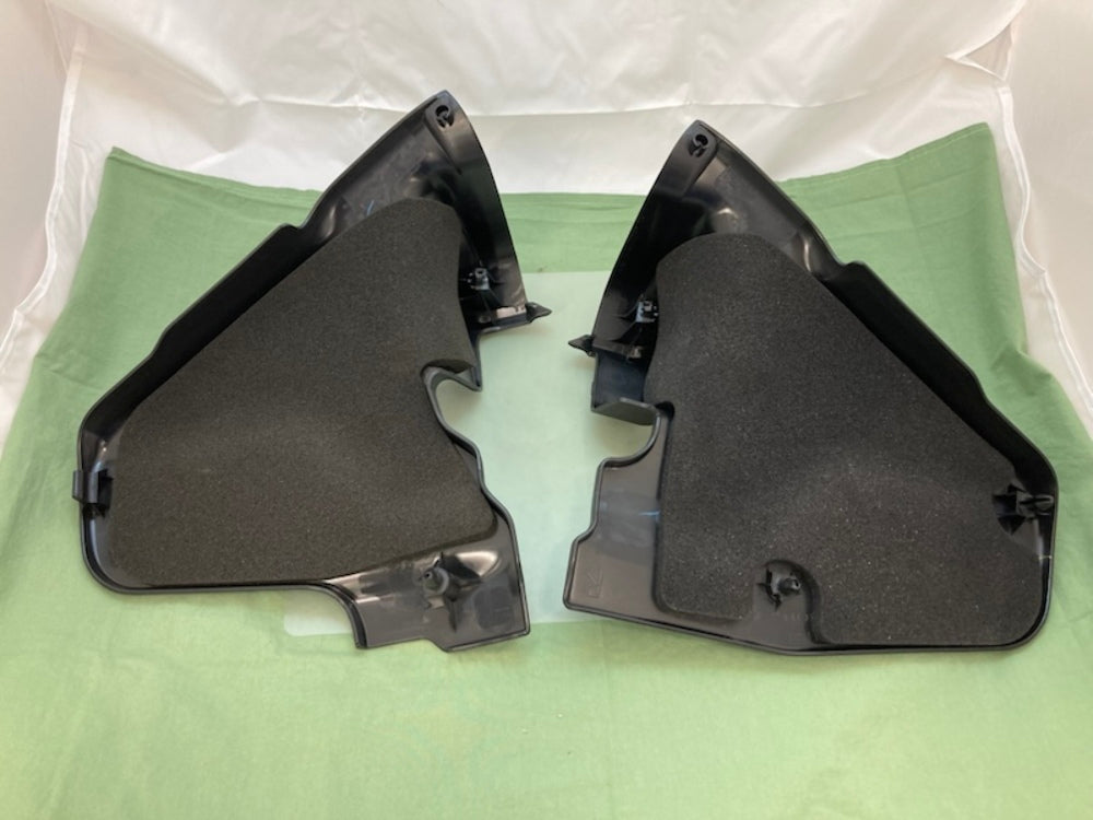Honda 83511-MCA-A60 & 83561-MCA-A60 L&R Incomplete Set Engine Side Cover Genuine