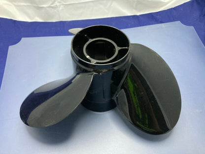 Mercury 48-832828A45 Black Max 3-Blade Propeller D-15, P-17, RH, AL New Genuine