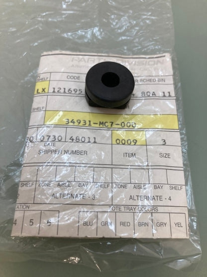 QTY 2 Honda 34931-MC7-000 RUBBER, RESISTOR SETTING New Replaces