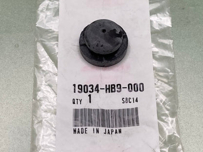 Qty 2 Honda 19034-HB9-000 Grommet, Fr. New Genuine