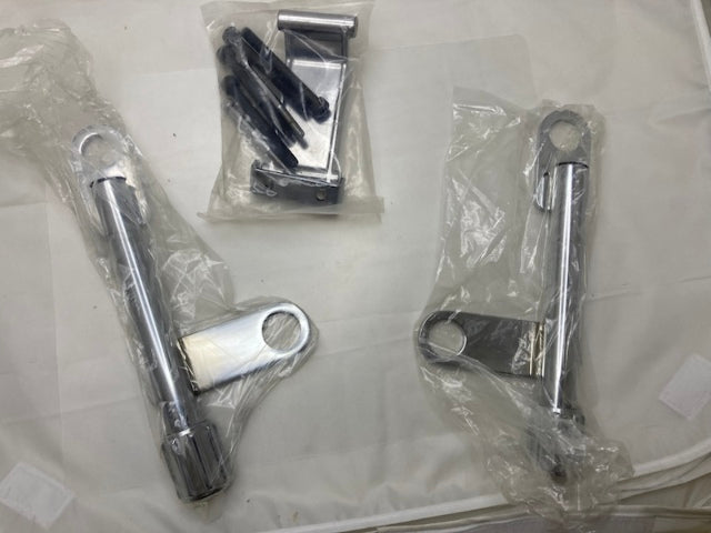 Show Chrome 52-637 Driver Backrest Kit New Genuine