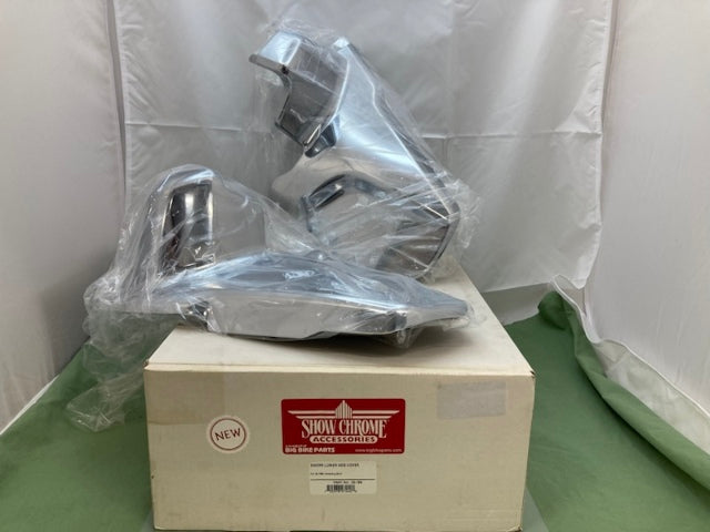 Show Chrome 52-799 Engine Lower Side Cover GL 1800 Goldwing New Genuine