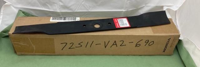 Honda 72511-VA2-690 Lawn Mower Blade New Genuine
