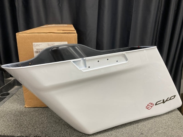 Harley-Davidson 90202367ERP Extended/Stretched Saddlebag Bottom New Genuine