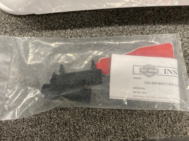 Harley-Davidson 90202367ERP Extended/Stretched Saddlebag Bottom New Genuine