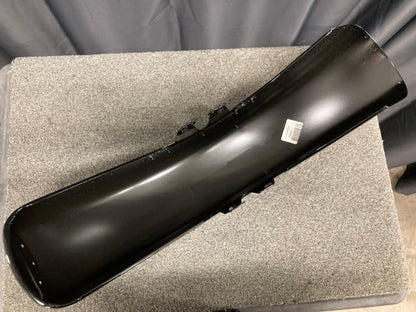 Harley-Davidson 58900078BJM Front Fender Black w/ Silver Stripe New Genuine
