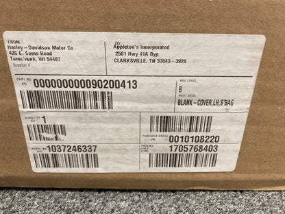 Harley-Davidson 000000000090200413 LH Saddlebag Cover Blank New Genuine