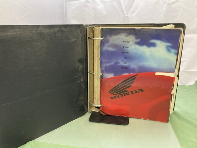Honda Hondaline Motorcycle Accessories Apparel Parts Catalog Binder 1990 Genuine