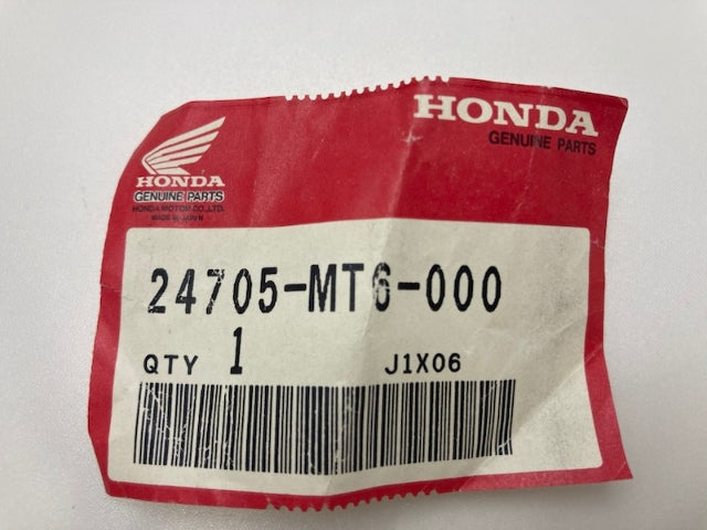 Honda 24705-MT6-000 Collar, Gearshift Pedal Pivot New Replaces