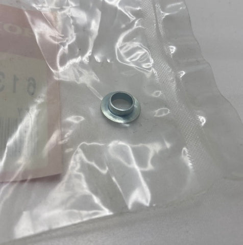 Honda 61304-HM7-000 Collar End New Genuine