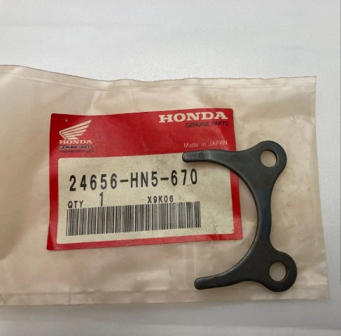 Honda 24656-HN5-670 Plate New Genuine