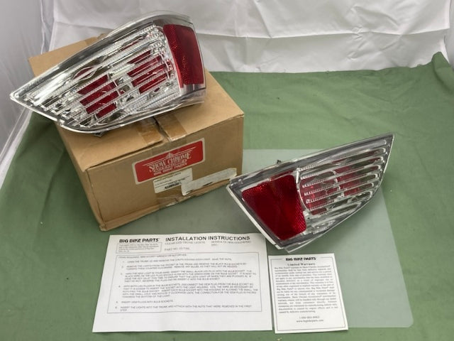 Show Chrome 52-736L Clear LED Lens Tunk Lights for Honda Goldwing New Genuine