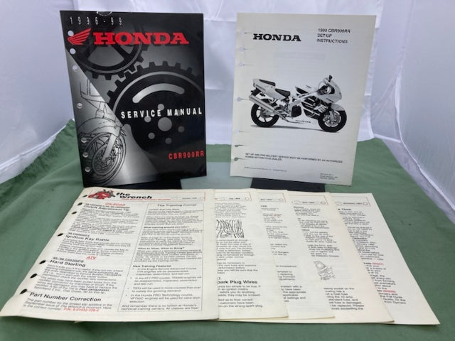 Honda 61MAS03 CBR900RR Service Manual 1996-1999 Genuine