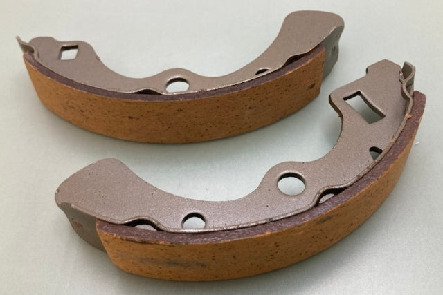 EMGO 93-42014 Replacement Brake Shoes, Asbestos Free New Genuine