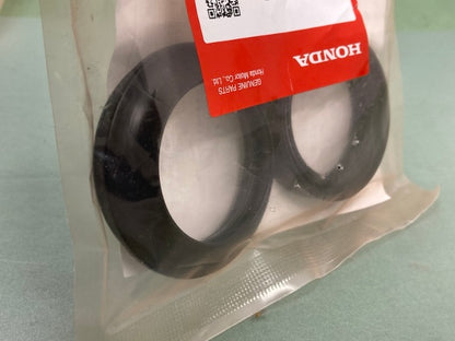 Honda 51490-MN8-305 Fork Seal Set New Genuine