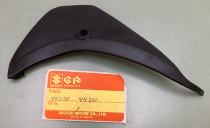 Suzuki 44271-44201 Fuel Tank Cover, Right New Genuine