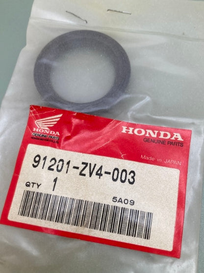 Honda 91201-ZV4-003 Oil Seal (32X44x7) New Genuine