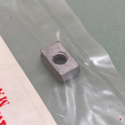 QTY 4 Honda 90306-GN2-004 Battery Terminal Nut New Genuine