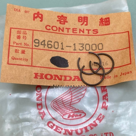 QTY 3 Honda 94601-13000 Clip (13mm) New Genuine