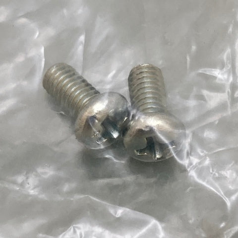 QTY 2 Honda 93500-04008-0A Screw, Pan (4X8) New Genuine