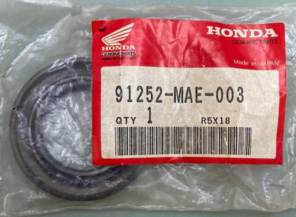 Honda 91252-MAE-003 Dust Seal New Genuine