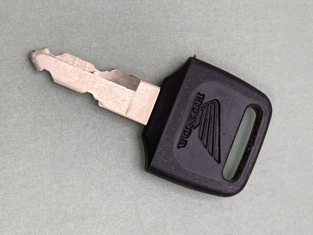 Qty 2 Honda D40 Key Genuine