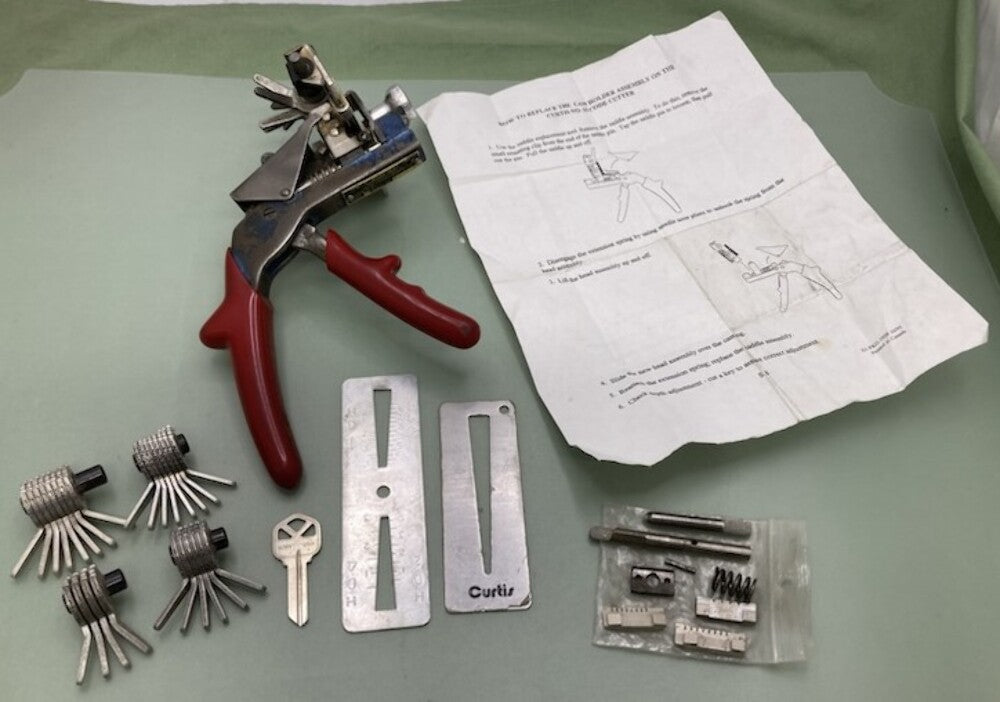 Curtis Model 15 #L40001 Key Code Cutter Set Genuine