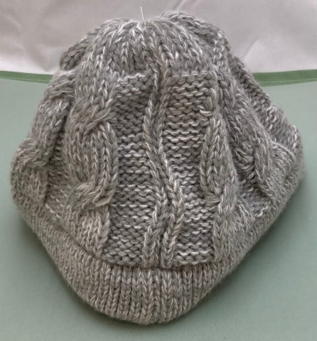 Kawasaki Kawi Girl Light Gray Cable-Knit Newsboy Hat New Genuine
