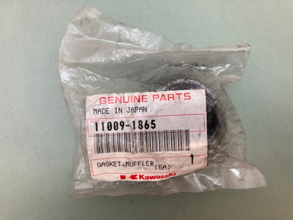 Qty 2 Kawasaki 11009-1865 Gasket, Muffler, Connecting New Genuine