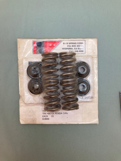 White Brothers 18-267E Valve Spring Set for TRX4 New Genuine