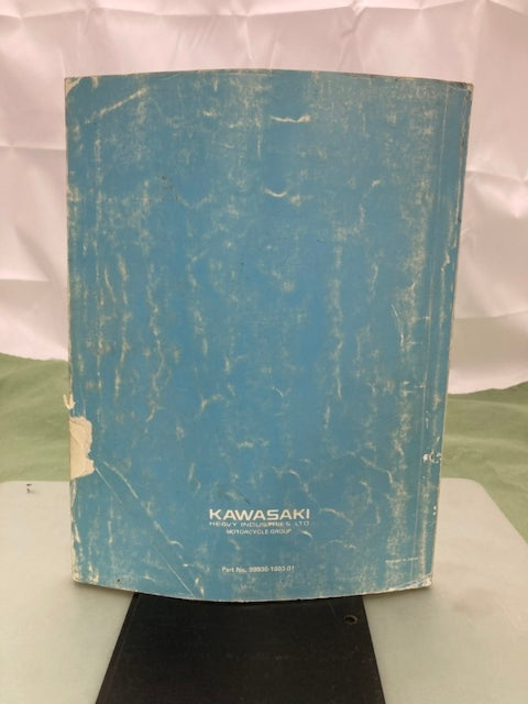 Kawasaki 99930-1003-01 Model Recognition Manual '82-'85 Model Genuine