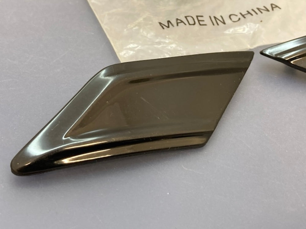 Vega 93-6015 Cheek Vents for full-face motorcycle helmets New Genuine