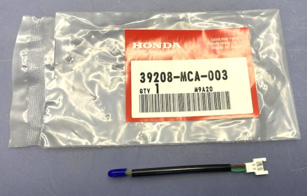 Honda 39208-MCA-003 Bulb (T3) New Genuine Honda Gold Wing