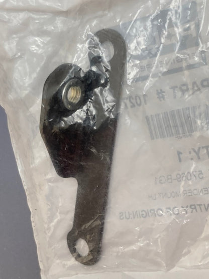 Polaris 1027422 Bracket-Fender Mount Left New Genuine