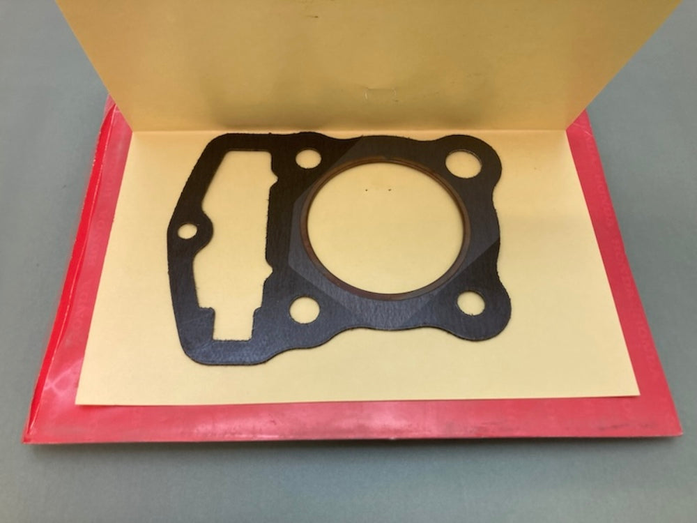 Honda 12251-437-P00 Set, Cylinder, Head New Genuine