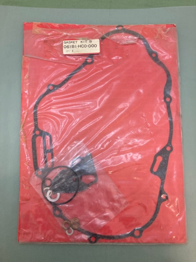Honda 061B1-HC0-000 Gasket Kit B Incomplete Kit New Genuine