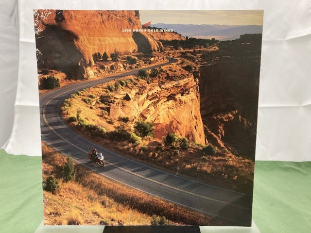 Honda Gold Wing Sales Brochure 1999 Genuine
