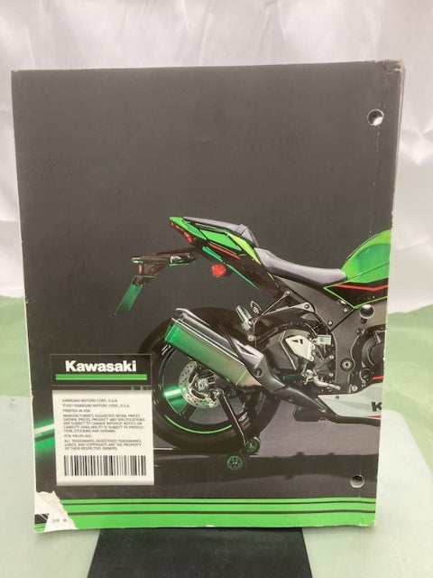 Kawasaki K921FL-ACC Genuine Accessories & Apparel Catalog 2021 Genuine