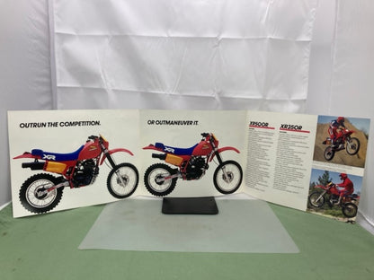 Honda XR500R XR350R Sales Brochure & Spec Sheet 1984 Genuine