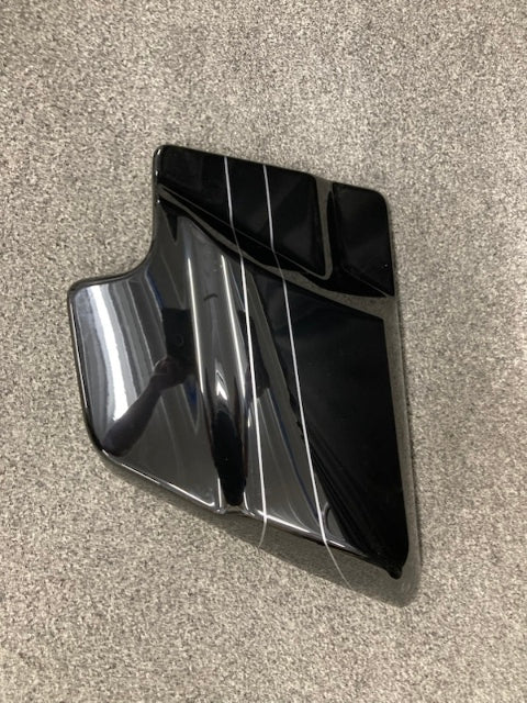 Harley-Davidson 66048-09A RH Side Cover Silver Pinstripe New Genuine